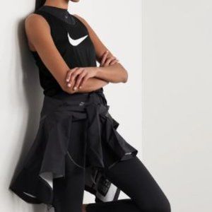 Nike Crop Tank